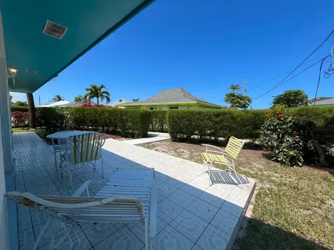 Beach Villas 615 Abaco BS