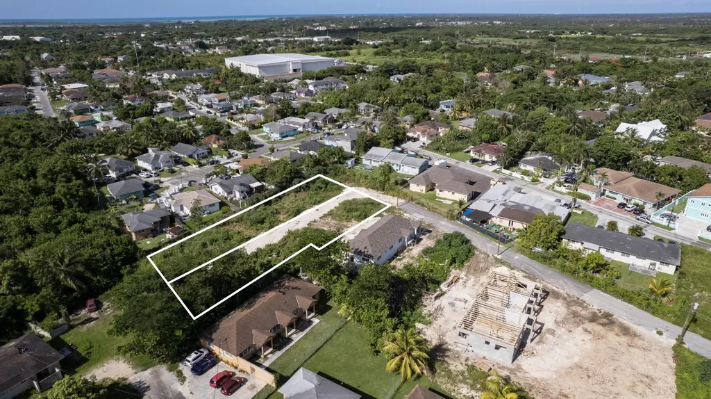 Bellot Road New Providence Paradise Island BS