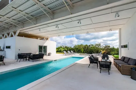 Sky Cove Kemps Bay Eleuthera BS