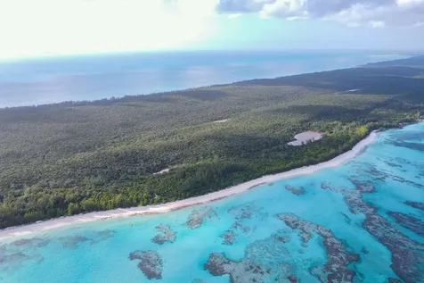 90 Acre Beachfront Parcel Eleuthera BS