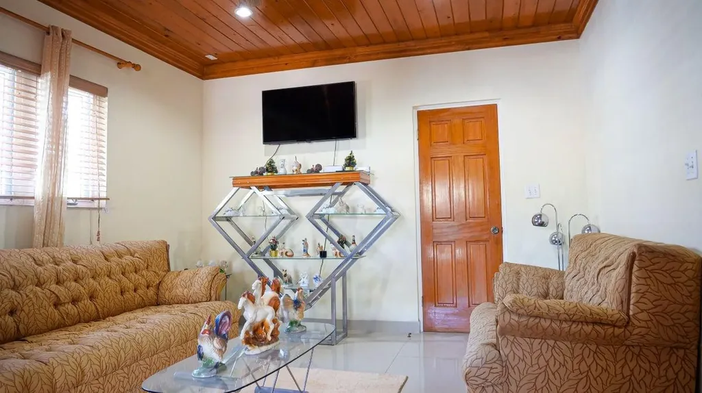 Gladstone Road New Providence Paradise Island BS