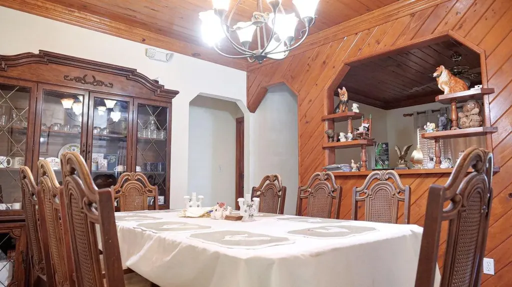 Gladstone Road New Providence Paradise Island BS