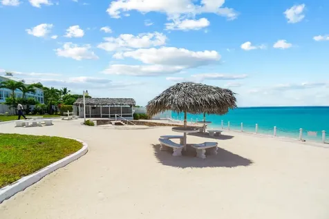 Unit 23a Towers Of Cable New Providence Paradise Island BS