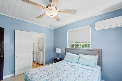 Unit 23a Towers Of Cable New Providence Paradise Island BS