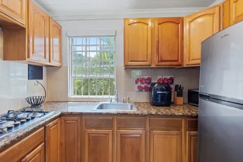 Unit 23a Towers Of Cable New Providence Paradise Island BS