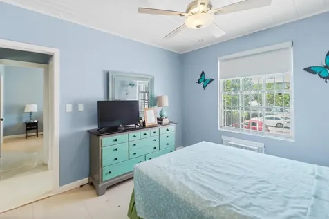 Unit 23a Towers Of Cable New Providence Paradise Island BS