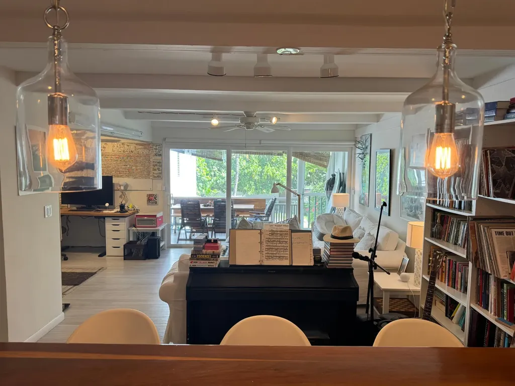 West Bay Stret New Providence Paradise Island BS