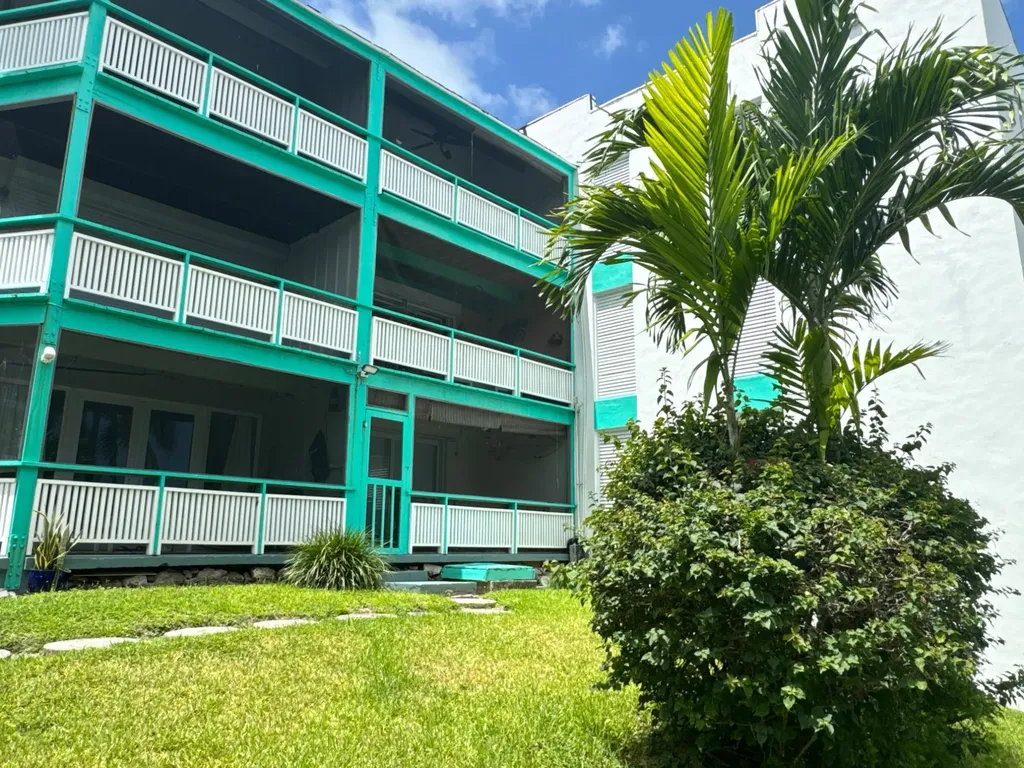 West Bay Stret New Providence Paradise Island BS