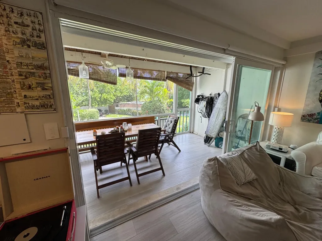 West Bay Stret New Providence Paradise Island BS