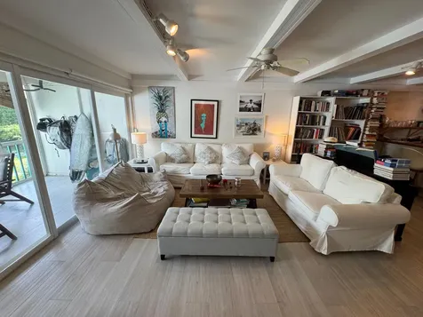 West Bay Stret New Providence Paradise Island BS