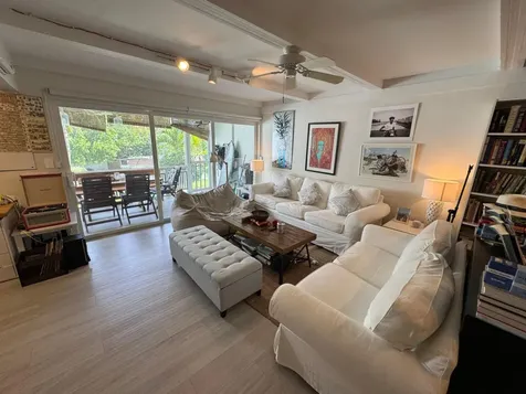 West Bay Stret New Providence Paradise Island BS