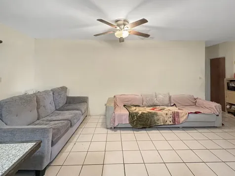 Golden Gates #2 446 New Providence Paradise Island BS