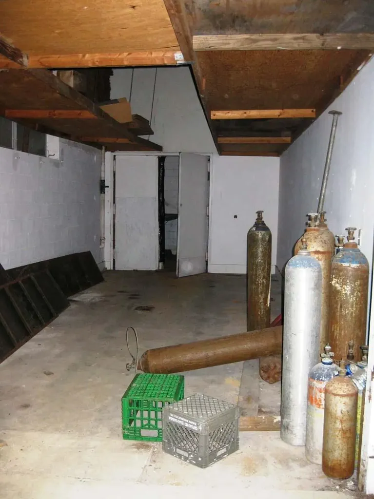 Queens Highway Grand Bahama Freeport BS