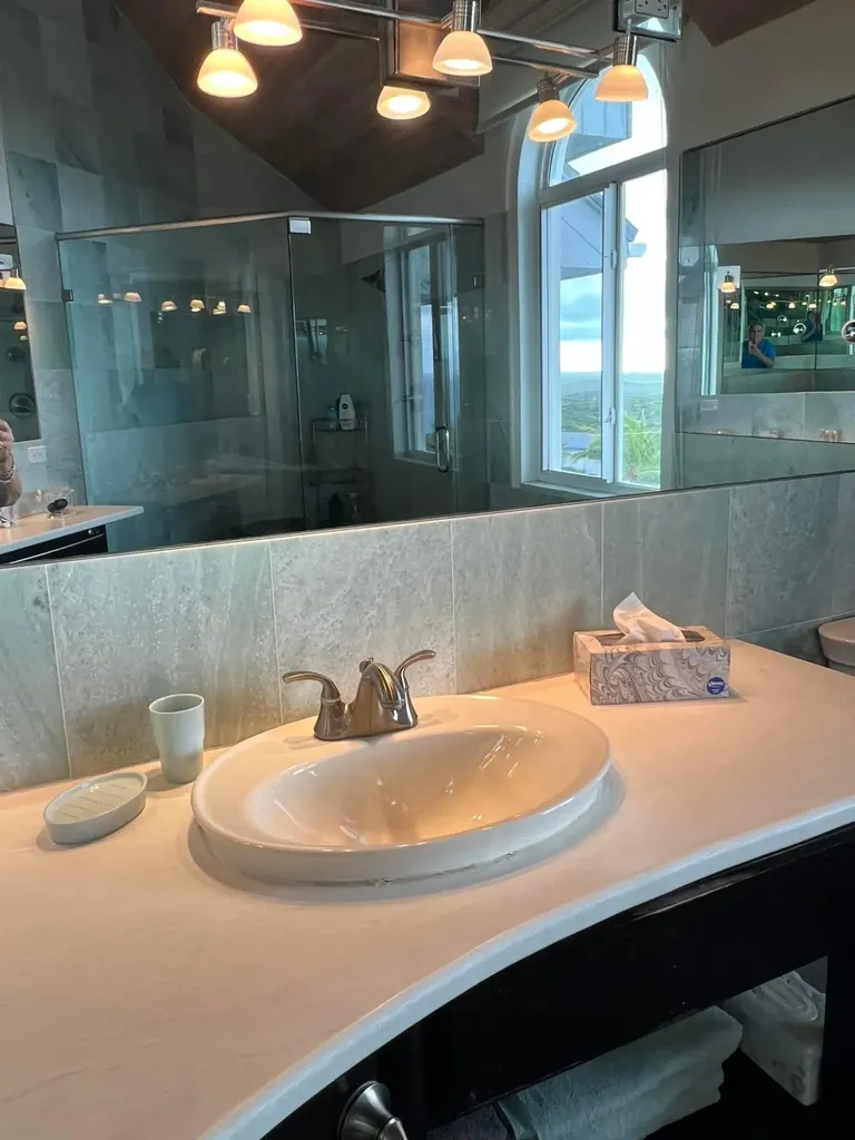 119 Stella Maris House Long Island BS