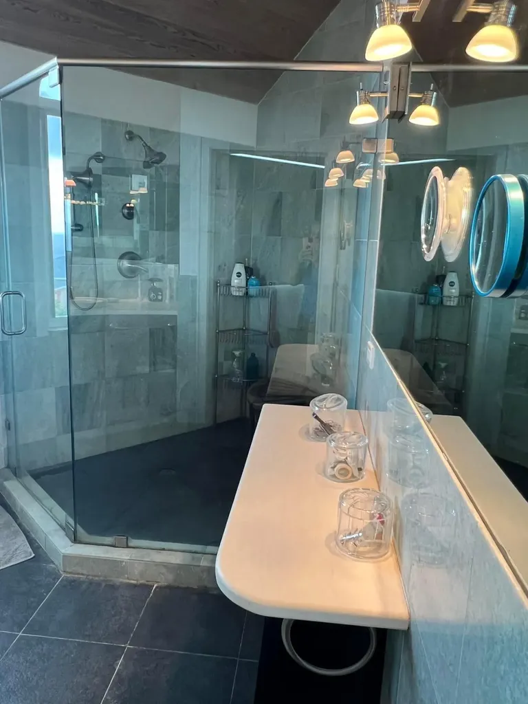 119 Stella Maris House Long Island BS