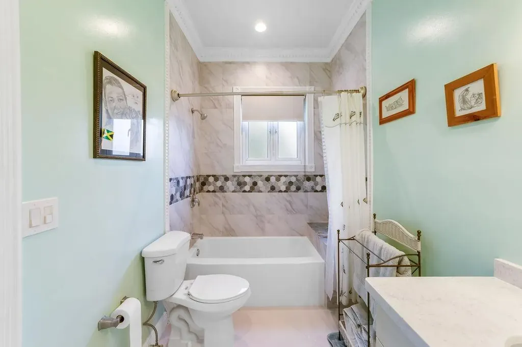 Pinta Avenue Grand Bahama Freeport BS