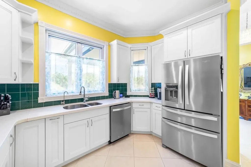 Pinta Avenue Grand Bahama Freeport BS