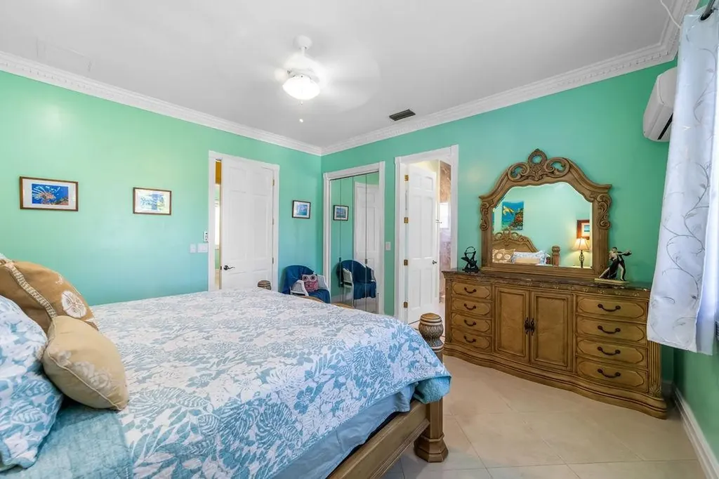 Pinta Avenue Grand Bahama Freeport BS