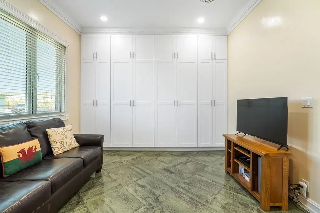 Pinta Avenue Grand Bahama Freeport BS