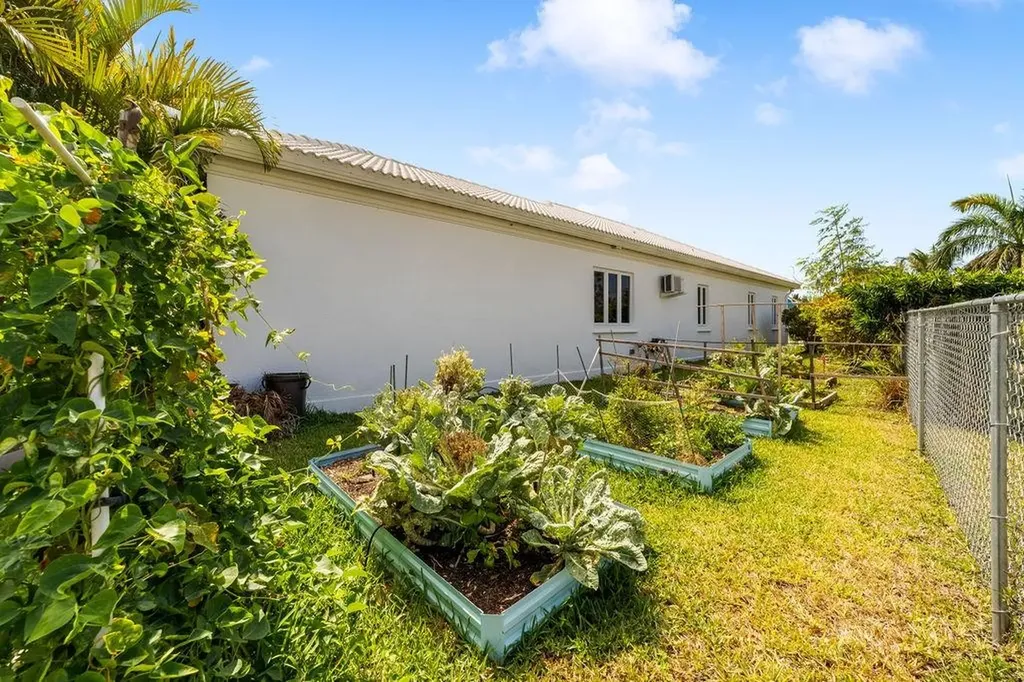 Pinta Avenue Grand Bahama Freeport BS