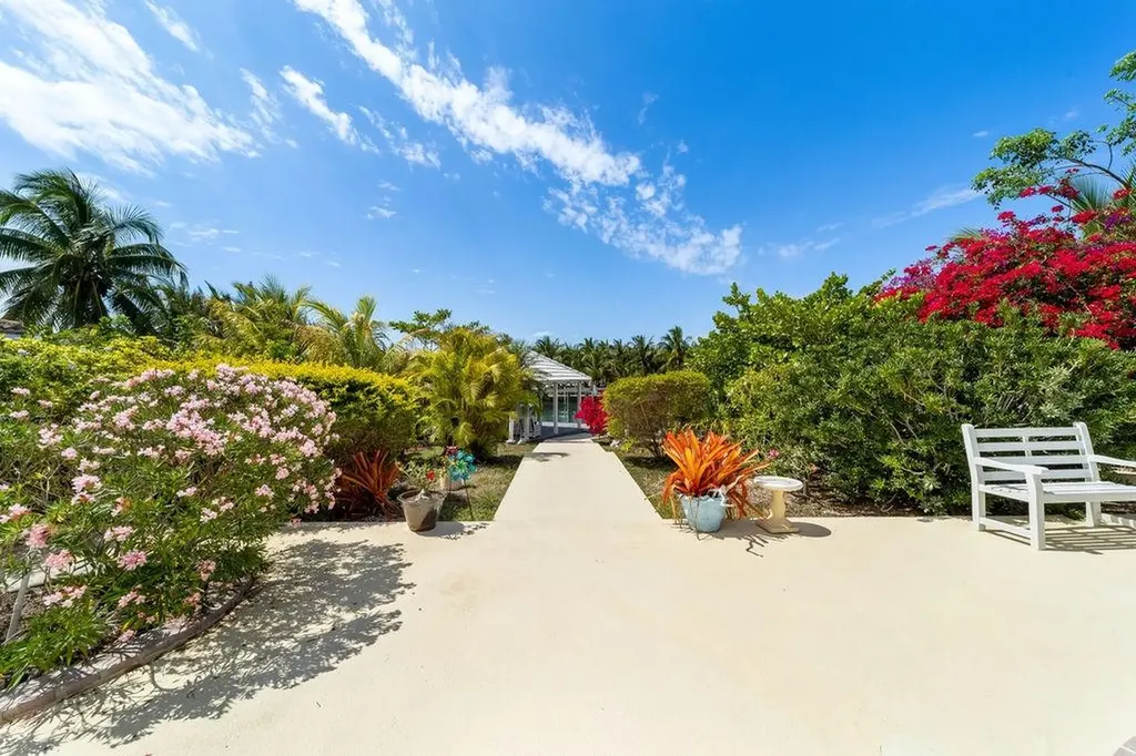 Pinta Avenue Grand Bahama Freeport BS