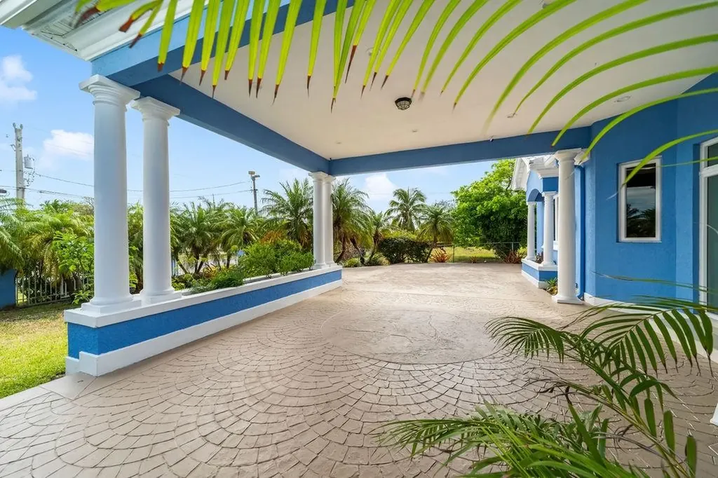 Pinta Avenue Grand Bahama Freeport BS