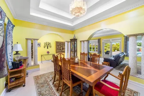 Pinta Avenue Grand Bahama Freeport BS