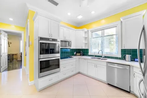 Pinta Avenue Grand Bahama Freeport BS