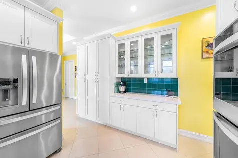 Pinta Avenue Grand Bahama Freeport BS