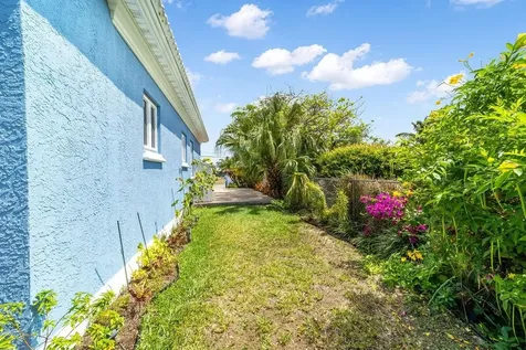 Pinta Avenue Grand Bahama Freeport BS