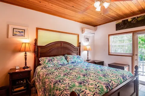 Cherokee Charm Abaco BS