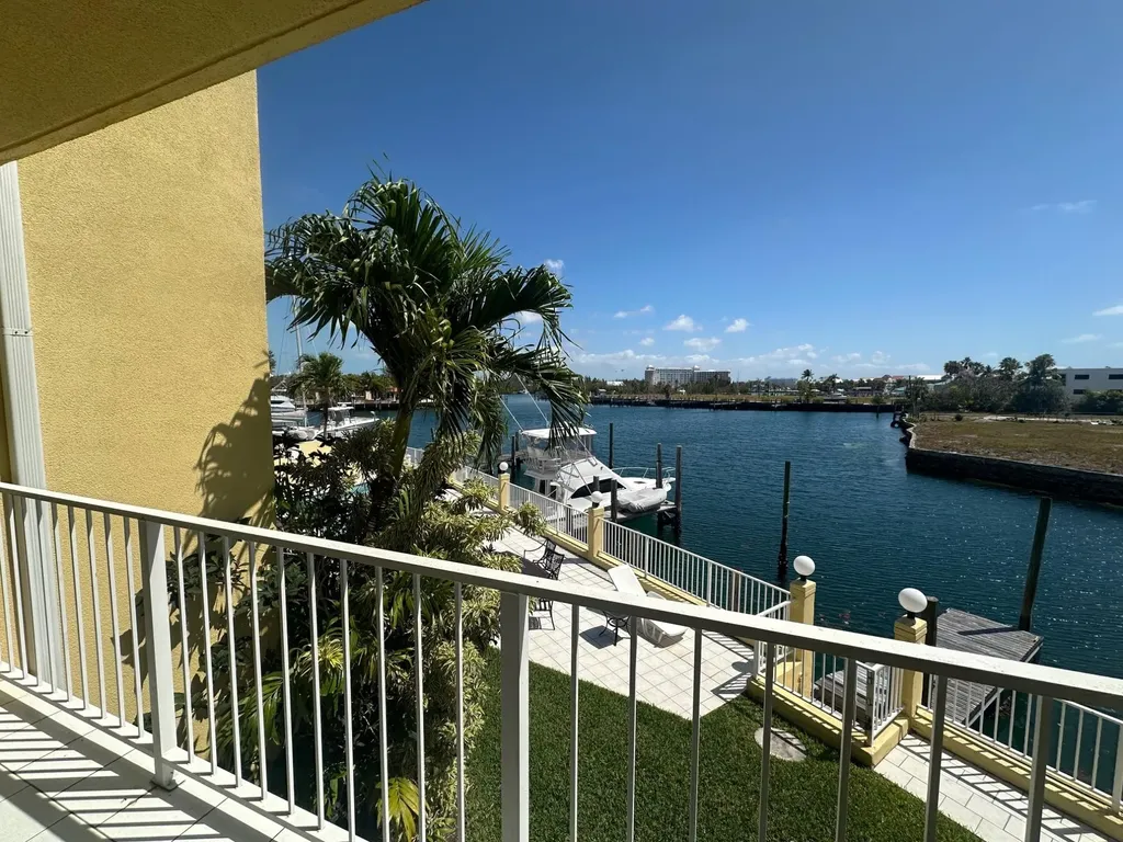 Club Nautica Condo Grand Bahama Freeport BS