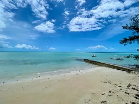 Current Club Eleuthera BS