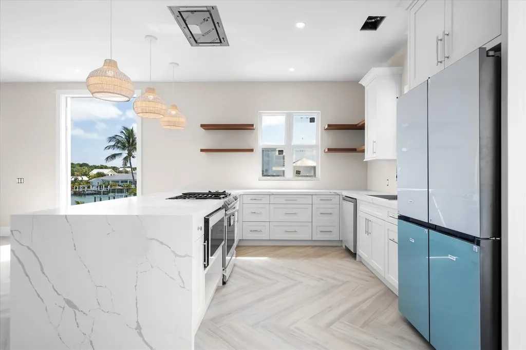 Harbour Daze Abaco BS