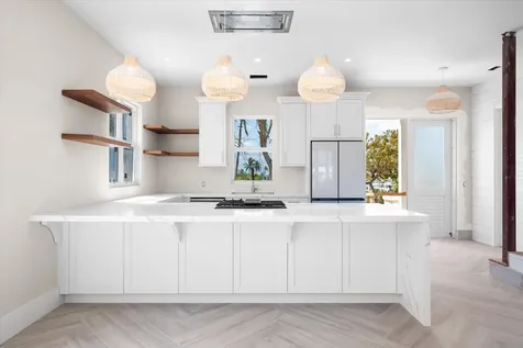 Harbour Daze Abaco BS