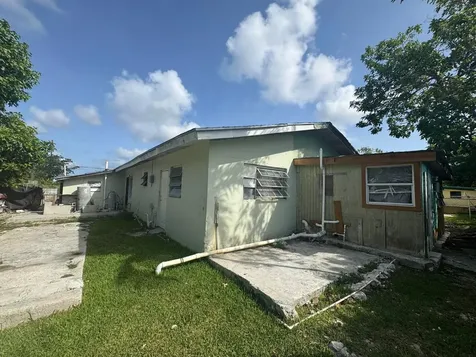 Samantha Drive, Marathon 9 New Providence Paradise Island BS