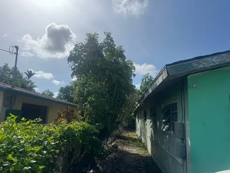 Samantha Drive, Marathon 9 New Providence Paradise Island BS