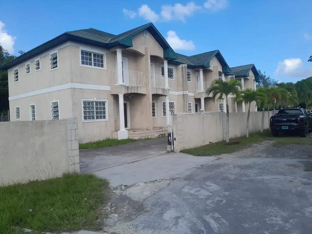 Tropical Gardens New Providence Paradise Island BS