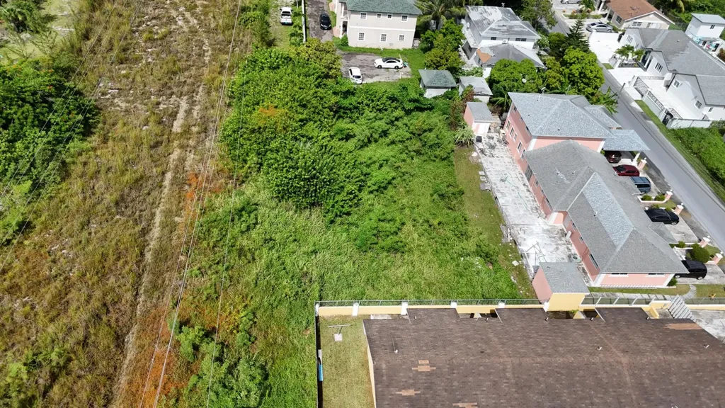 Tropical Gardens New Providence Paradise Island BS