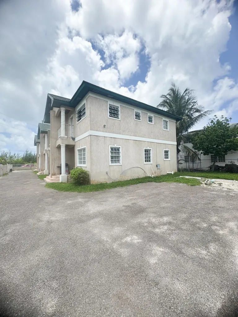 Tropical Gardens New Providence Paradise Island BS