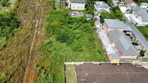 Tropical Gardens New Providence Paradise Island BS