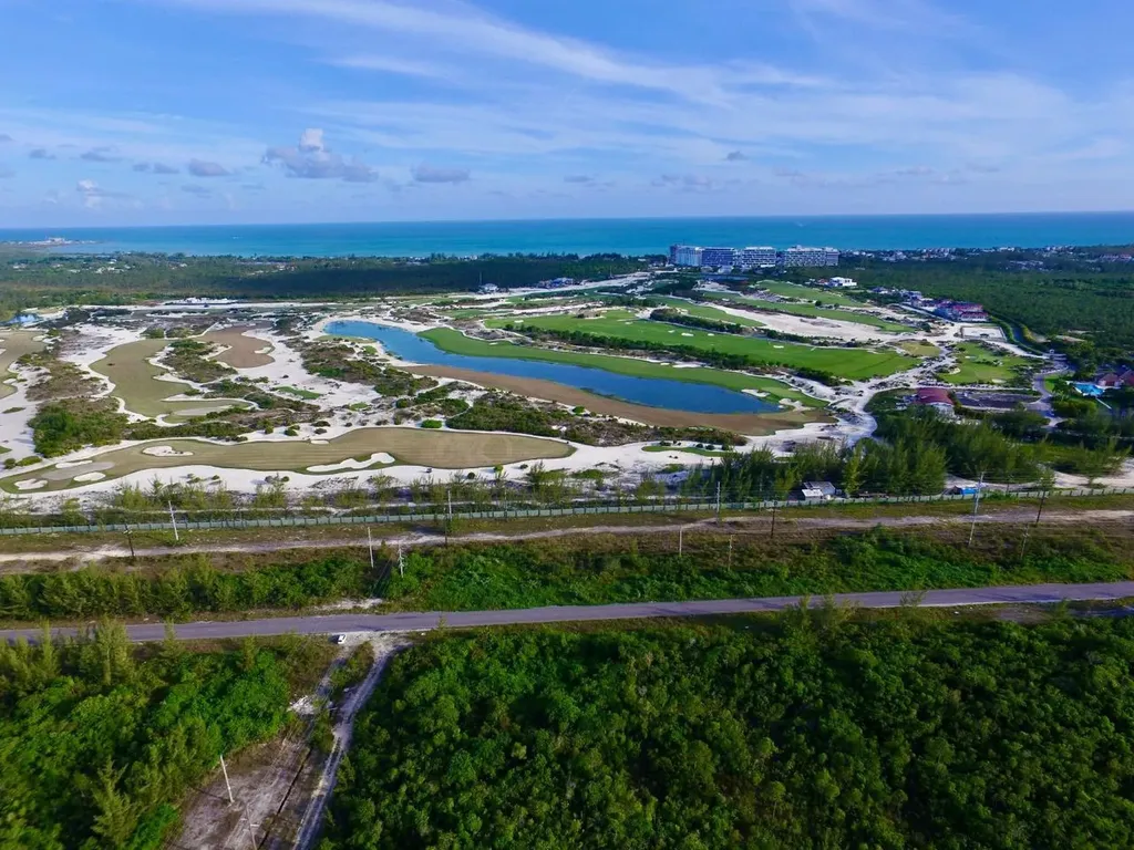 Frank Watson Highway New Providence Paradise Island BS