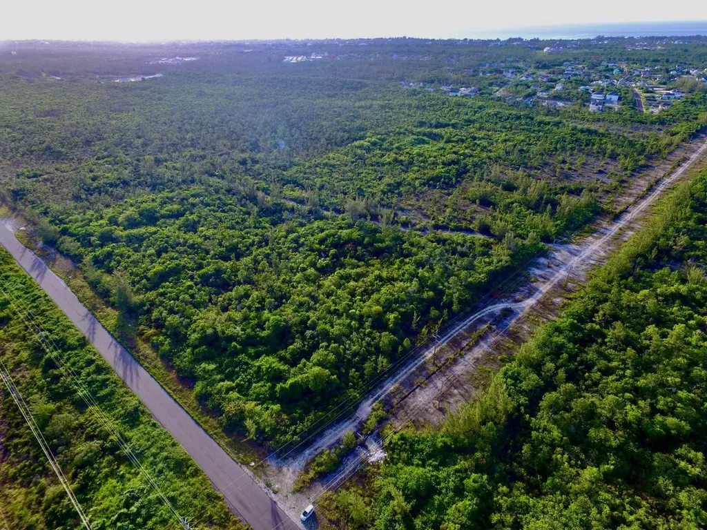 Frank Watson Highway New Providence Paradise Island BS