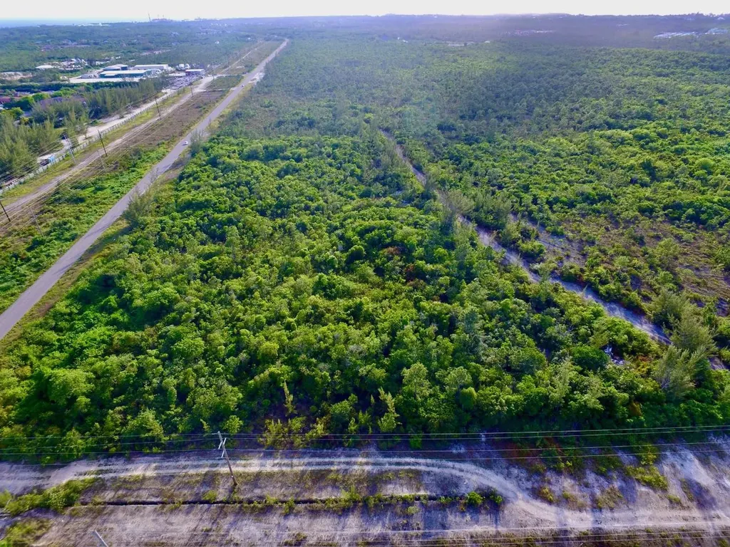 Frank Watson Highway New Providence Paradise Island BS