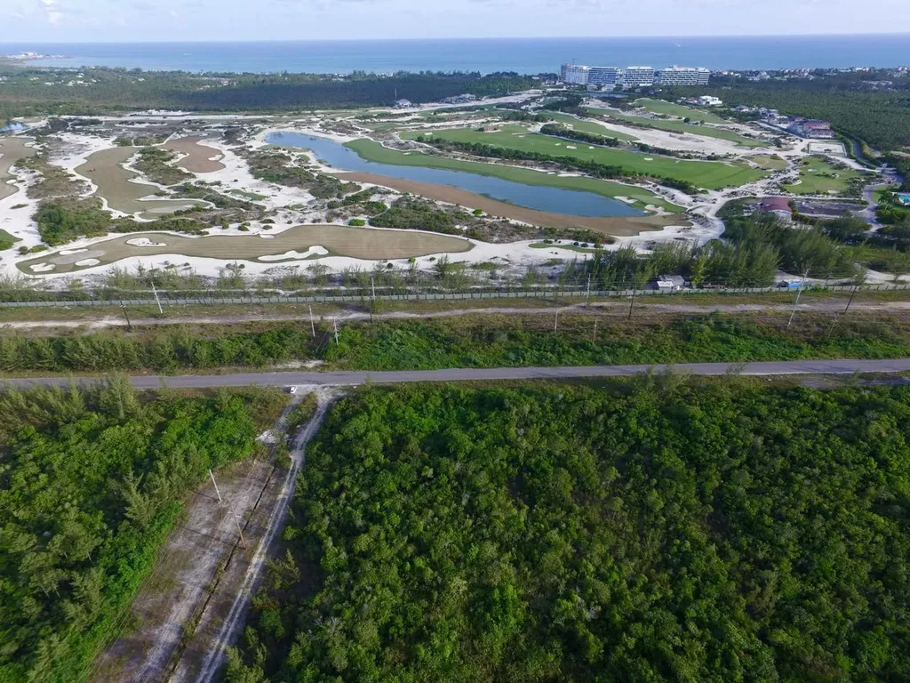 Frank Watson Highway New Providence Paradise Island BS