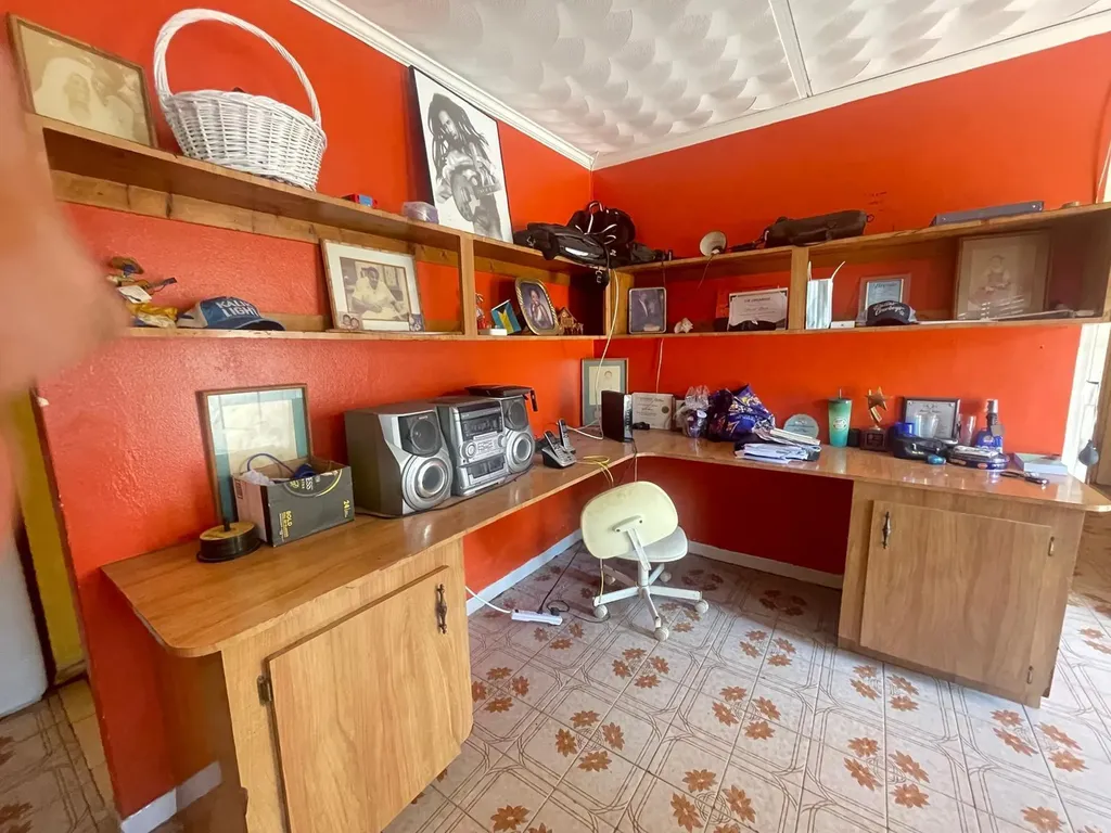 Golden Gates Home New Providence Paradise Island BS