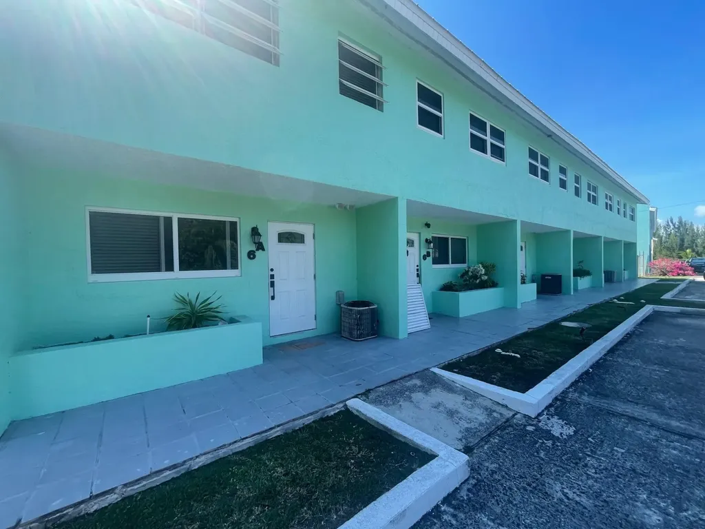 Indiana Gardens Condomini Grand Bahama Freeport BS