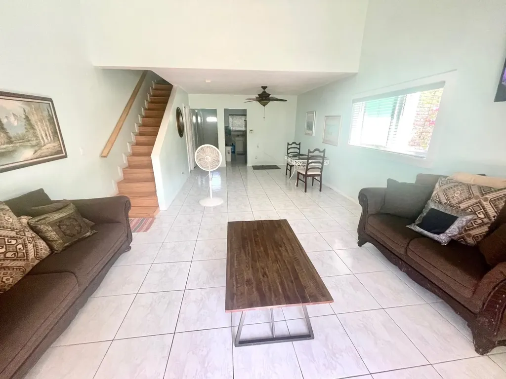 Indiana Gardens Condomini Grand Bahama Freeport BS