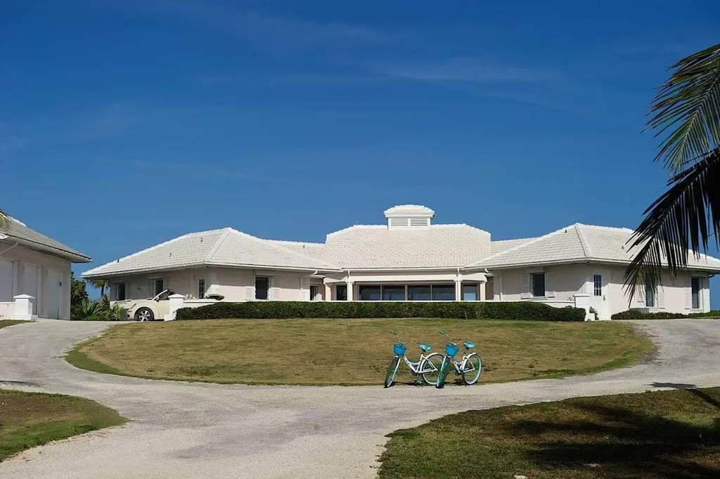 Plage Rose Estate Eleuthera BS
