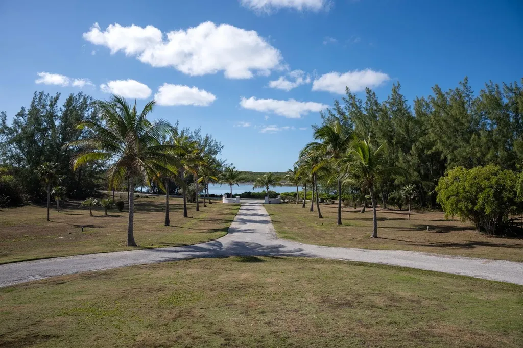 Plage Rose Estate Eleuthera BS